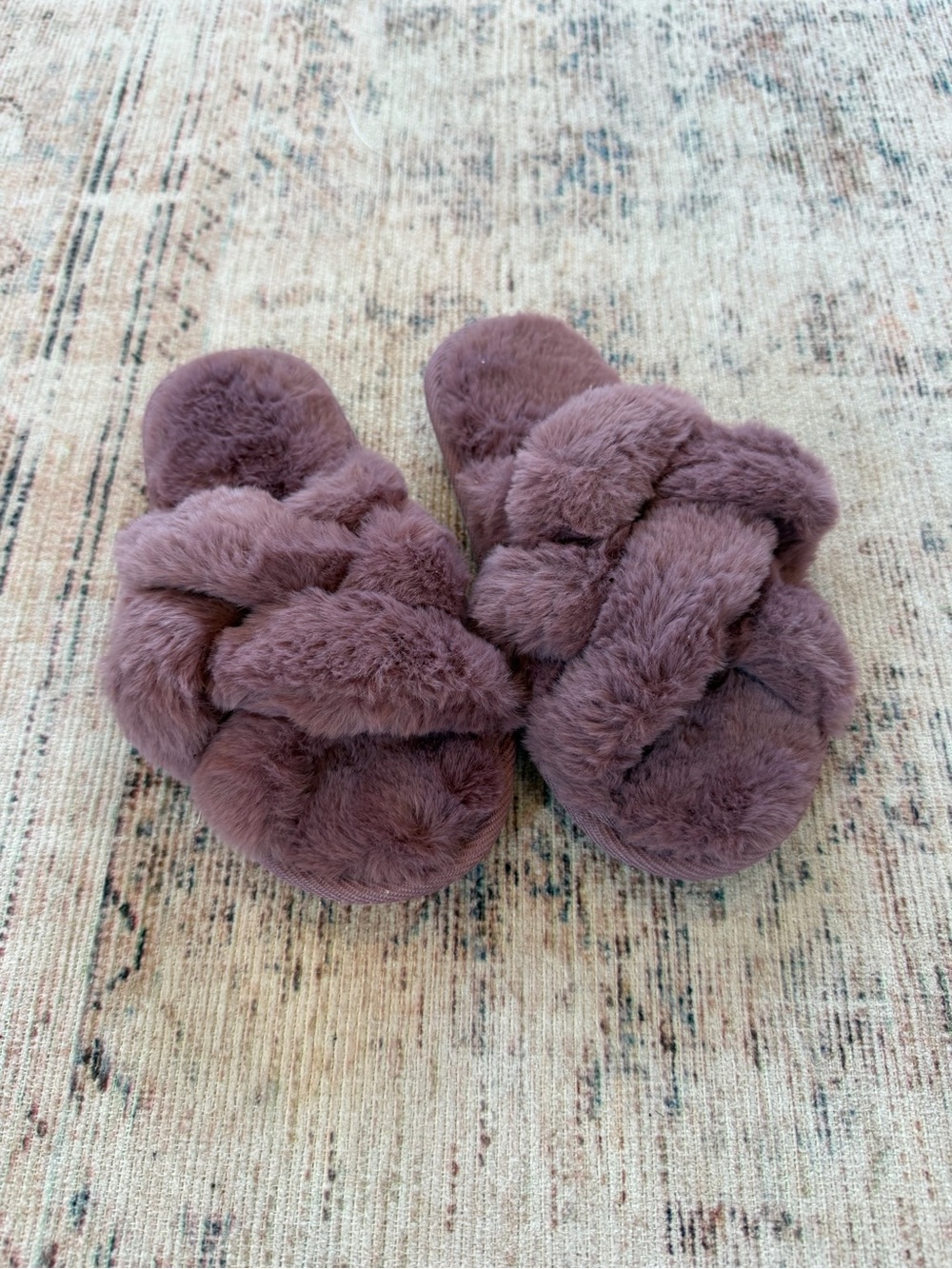 Joyfolie Plush Cross-Band Kids Slippers in Dusty Mauve